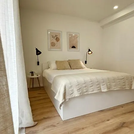 Modern House 200m From The * Fažana